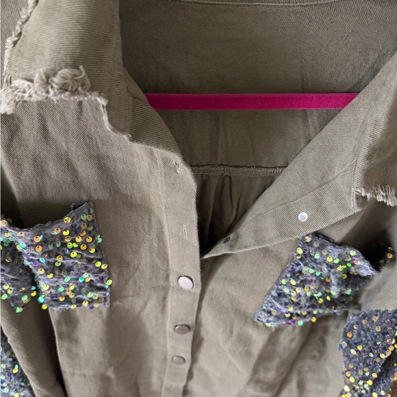 NWOT Olive Green Shacket With Sequin Sleeves - Picture 6 of 7
